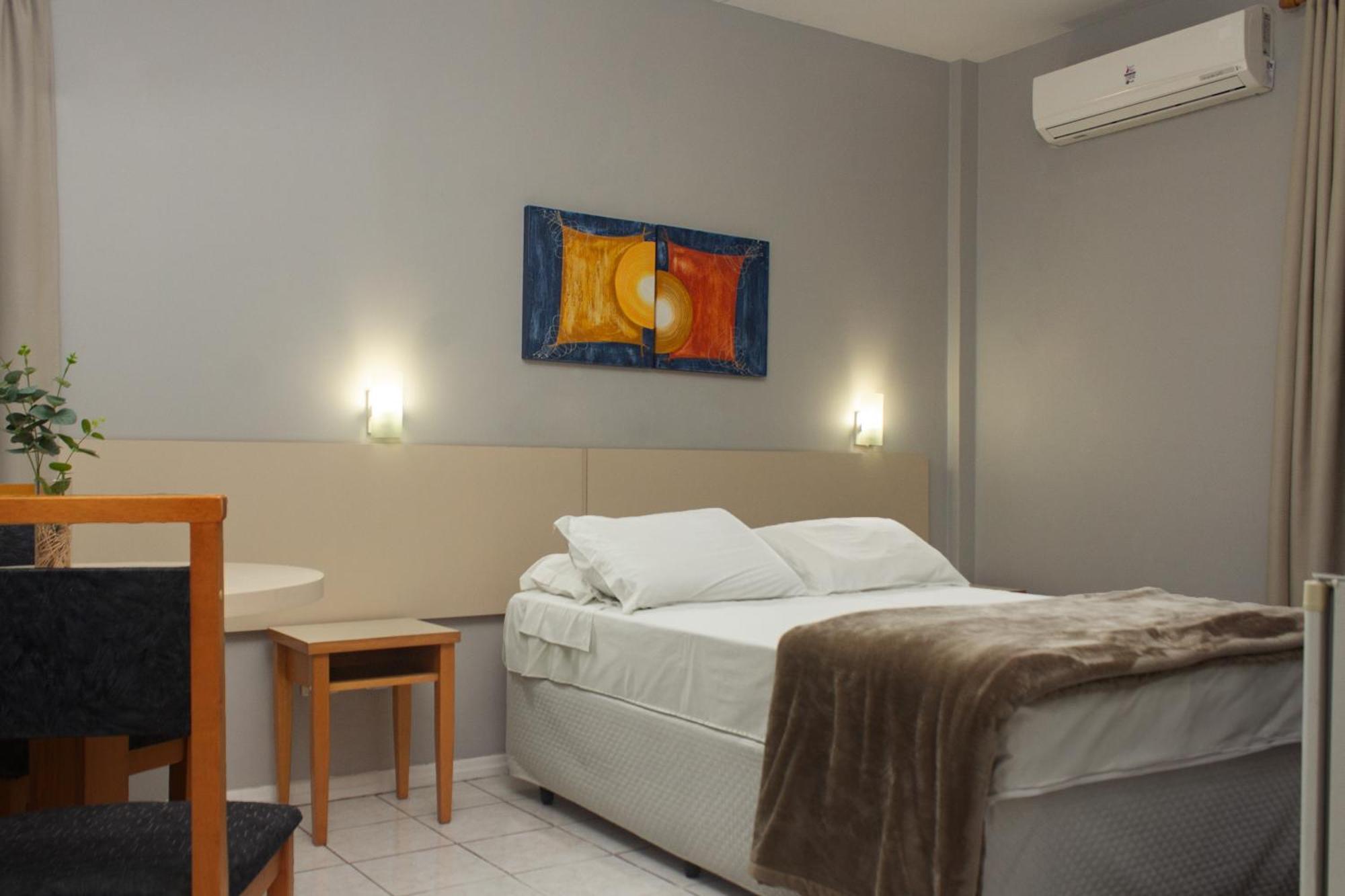 Hotel Cavera Alegrete Dış mekan fotoğraf