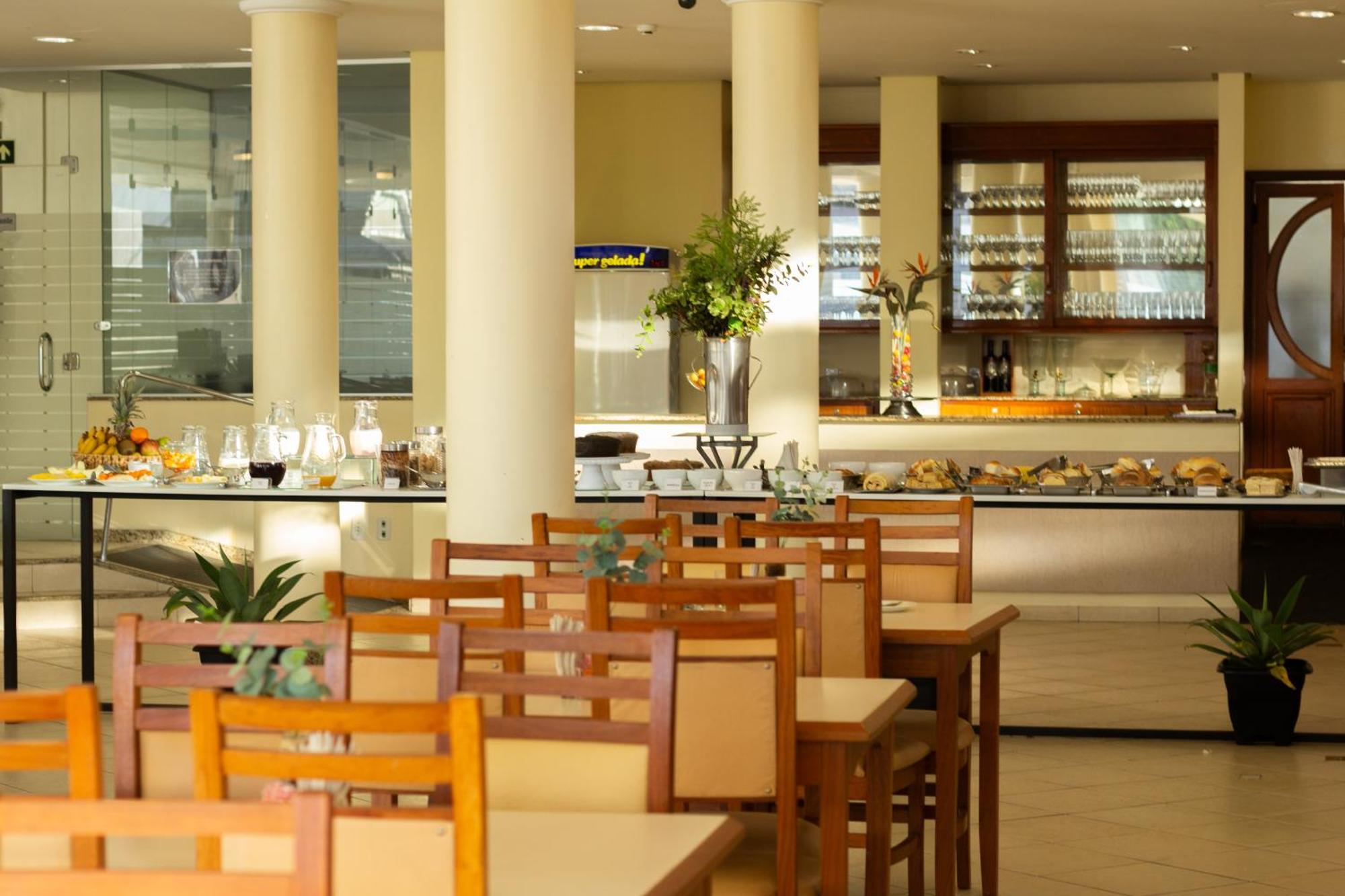 Hotel Cavera Alegrete Dış mekan fotoğraf
